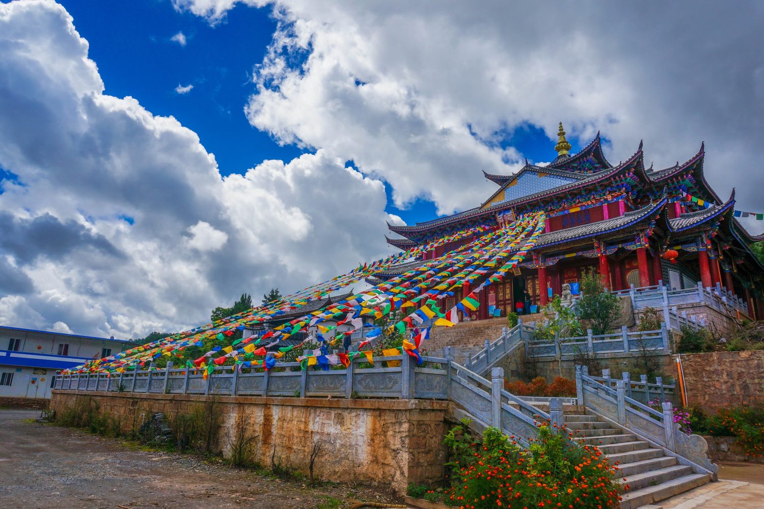 Yunnan travel scenery