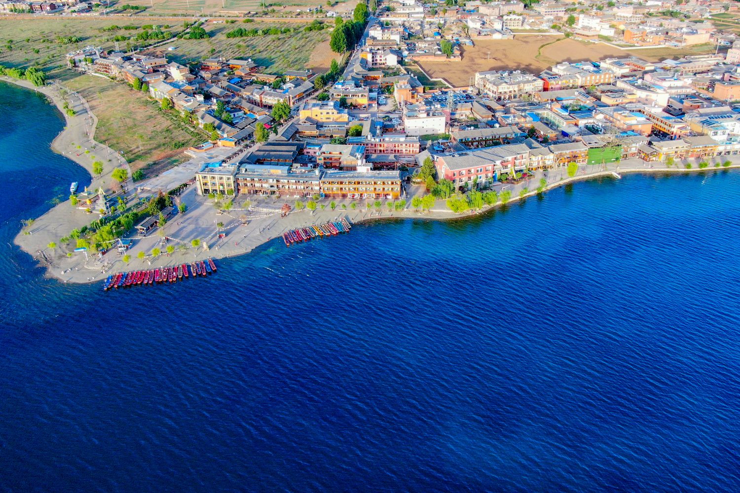 Yunnan travel scenery